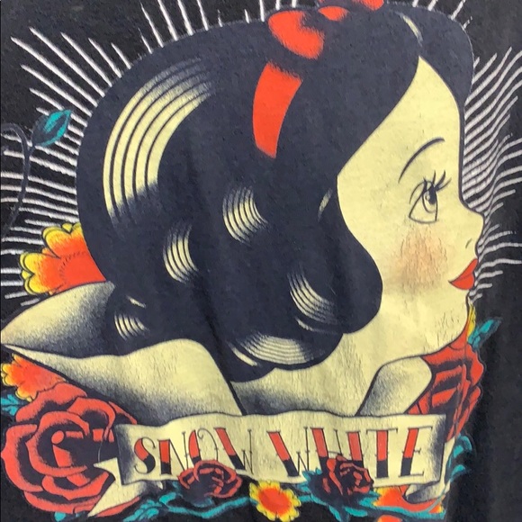 torrid Tops - Snow White tattoo tee